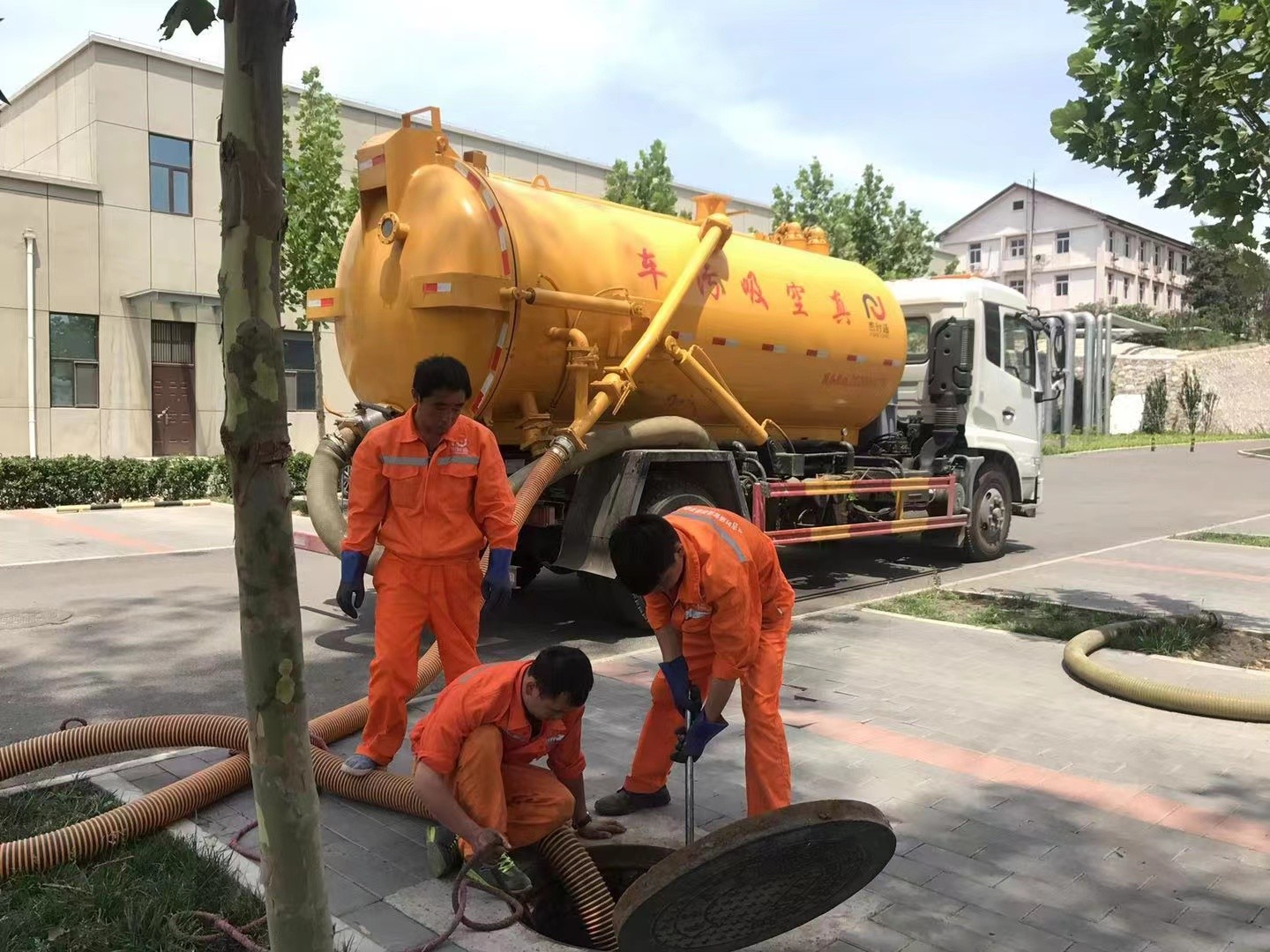 茂南化粪池清理与5-8吨吸粪车施工效率分析
